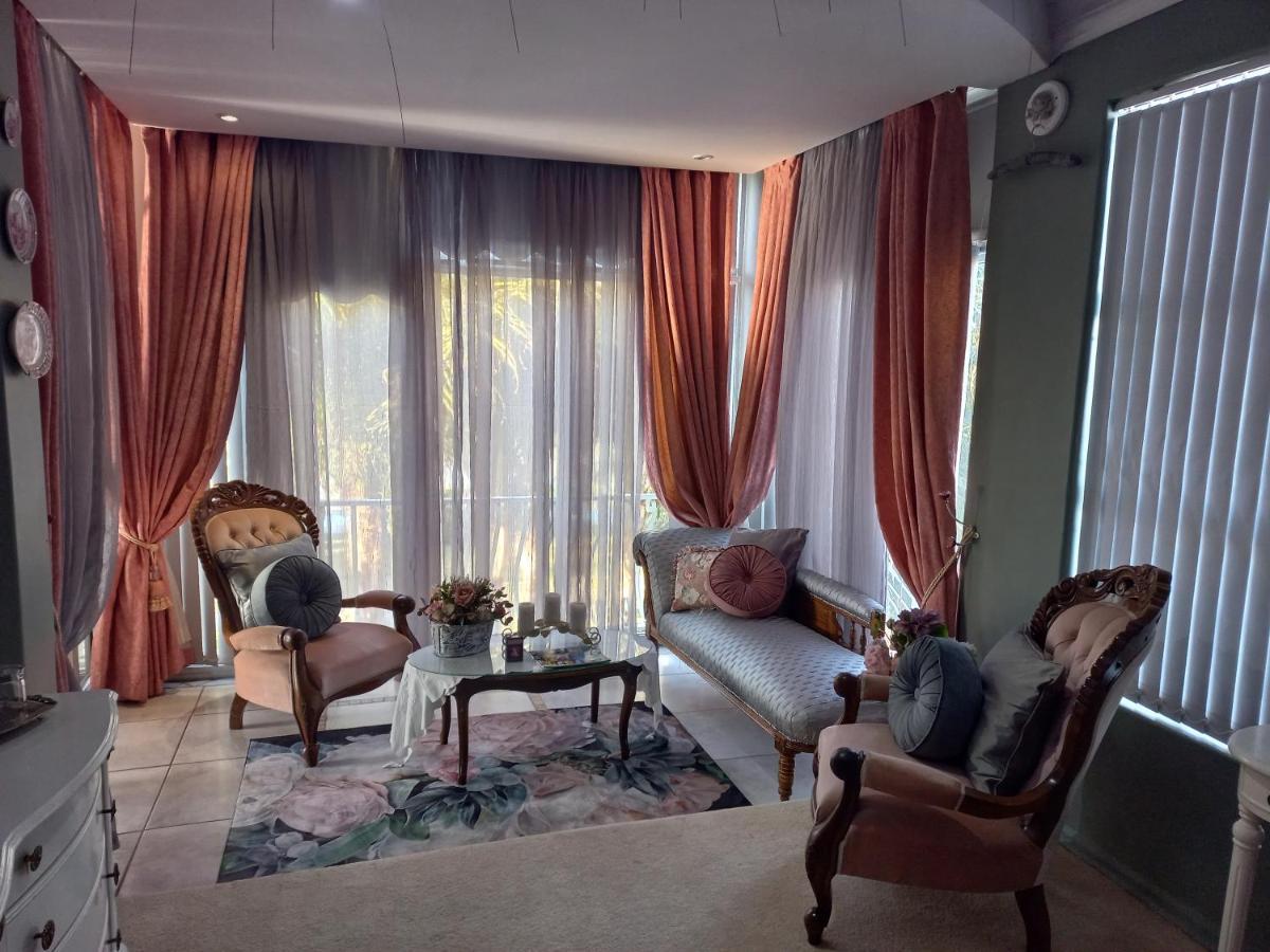 Belurana River Manor Ъпингтън Екстериор снимка